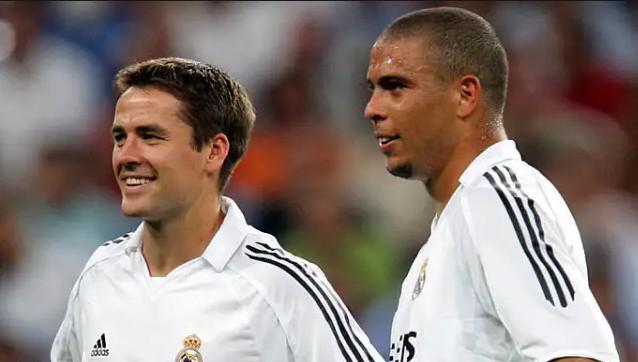 新賽季的德 新賽季的德